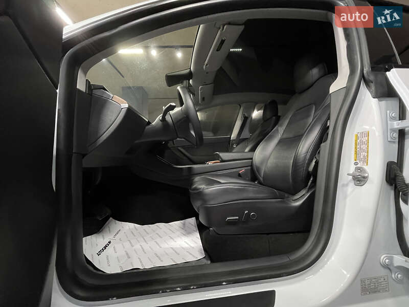 Внедорожник / Кроссовер Tesla Model Y 2021 в Одессе фото 12 Внедорожник / Кроссовер Tesla Model Y 2021 в Одессе