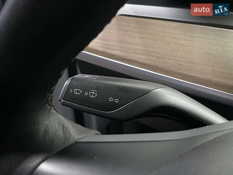 Внедорожник / Кроссовер Tesla Model Y 2021 в Одессе фото 17 Внедорожник / Кроссовер Tesla Model Y 2021 в Одессе
