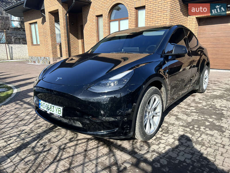 Позашляховик / Кросовер Tesla Model Y 2023 в Луцьку