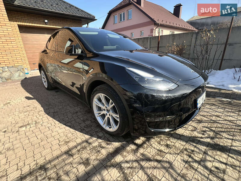Позашляховик / Кросовер Tesla Model Y 2023 в Луцьку