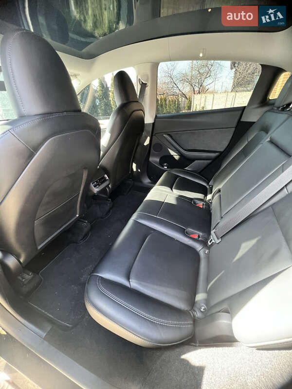 Позашляховик / Кросовер Tesla Model Y 2023 в Луцьку