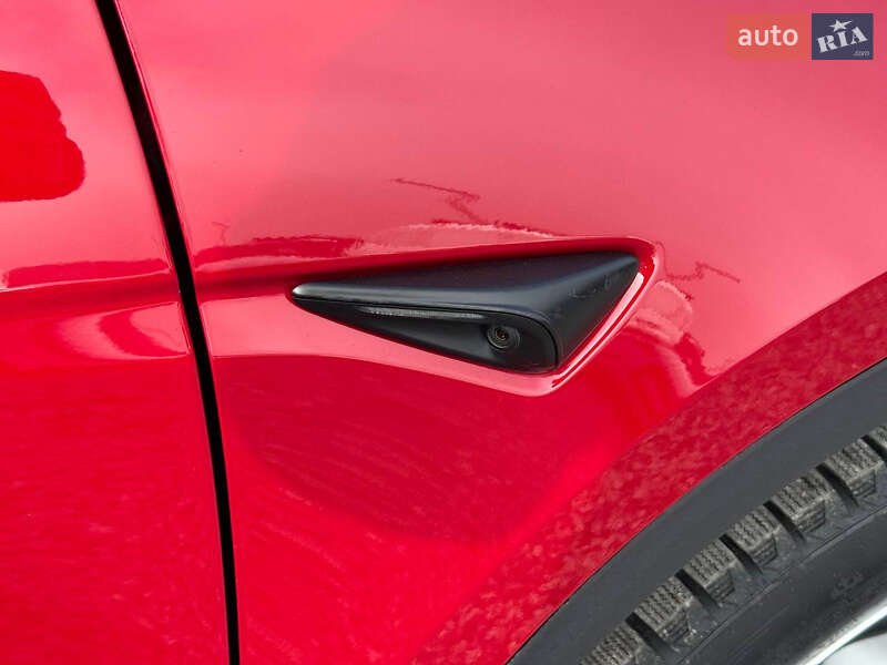 Позашляховик / Кросовер Tesla Model Y 2023 в Стрию