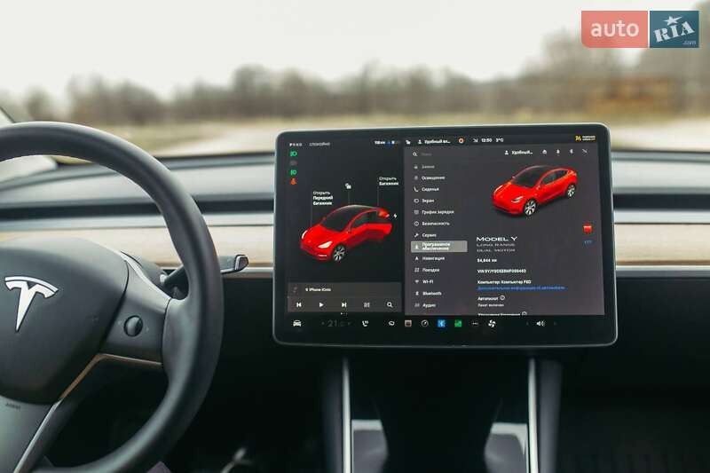 Внедорожник / Кроссовер Tesla Model Y 2020 в Умани