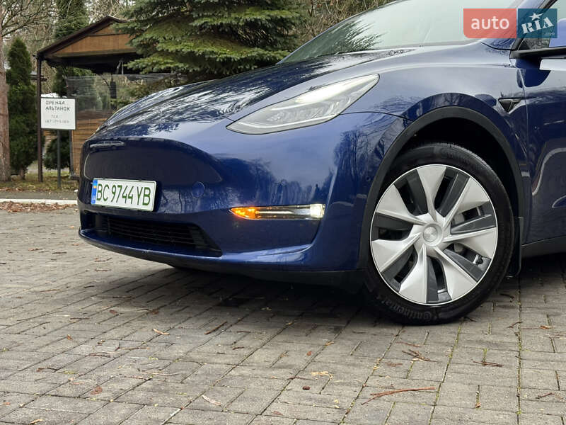 Внедорожник / Кроссовер Tesla Model Y 2022 в Дрогобыче