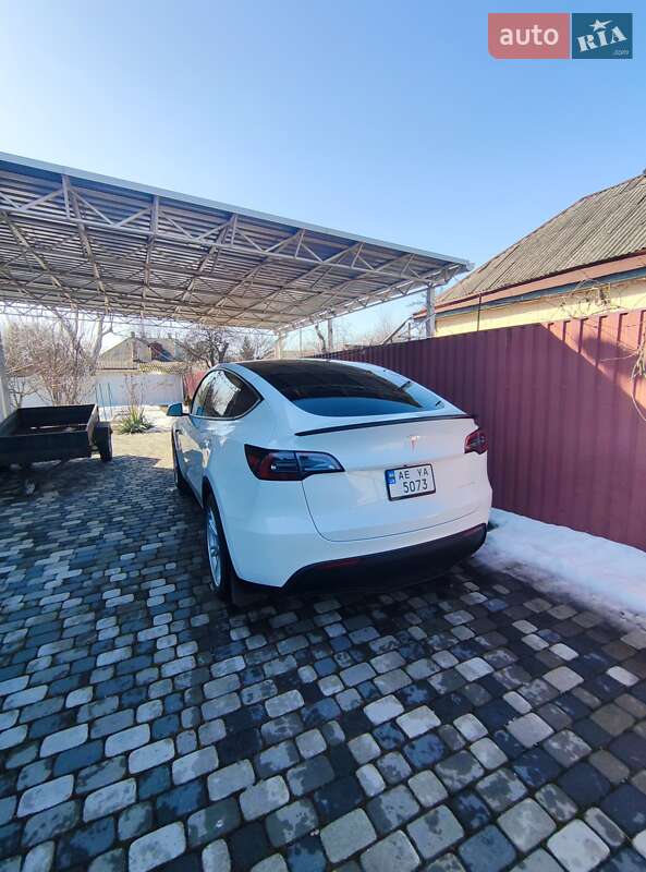 Внедорожник / Кроссовер Tesla Model Y 2022 в Черкассах