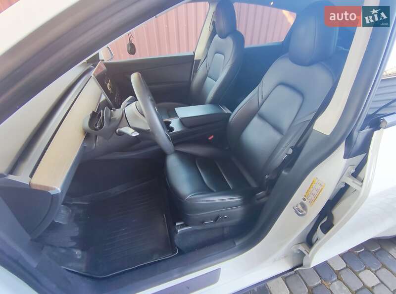 Внедорожник / Кроссовер Tesla Model Y 2022 в Черкассах