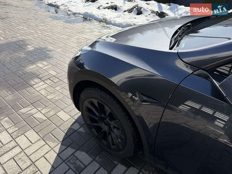Позашляховик / Кросовер Tesla Model Y 2024 в Черкасах