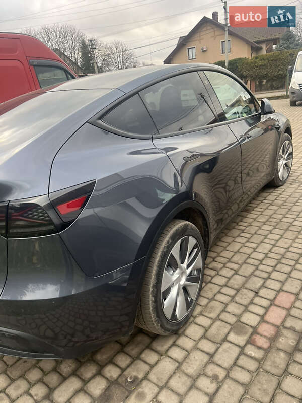 Позашляховик / Кросовер Tesla Model Y 2022 в Львові фото 5 Позашляховик / Кросовер Tesla Model Y 2022 в Львові
