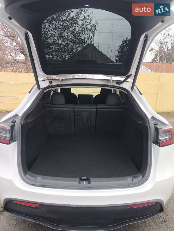 Внедорожник / Кроссовер Tesla Model Y 2024 в Харькове фото 16 Внедорожник / Кроссовер Tesla Model Y 2024 в Харькове