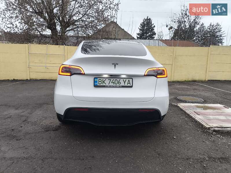 Внедорожник / Кроссовер Tesla Model Y 2024 в Харькове фото 13 Внедорожник / Кроссовер Tesla Model Y 2024 в Харькове