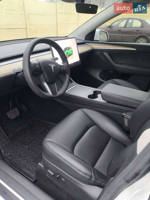 Внедорожник / Кроссовер Tesla Model Y 2024 в Харькове фото 18 Внедорожник / Кроссовер Tesla Model Y 2024 в Харькове