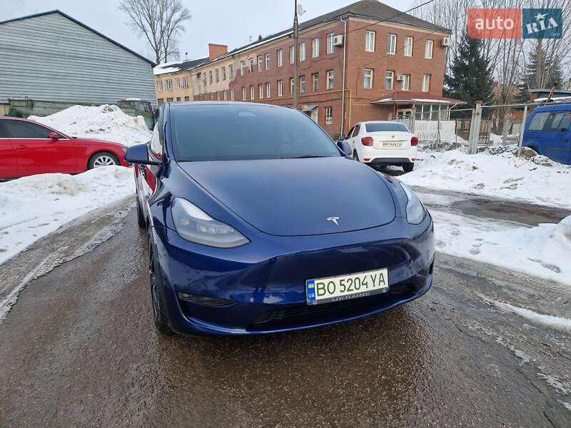 Позашляховик / Кросовер Tesla Model Y 2023 в Тернополі