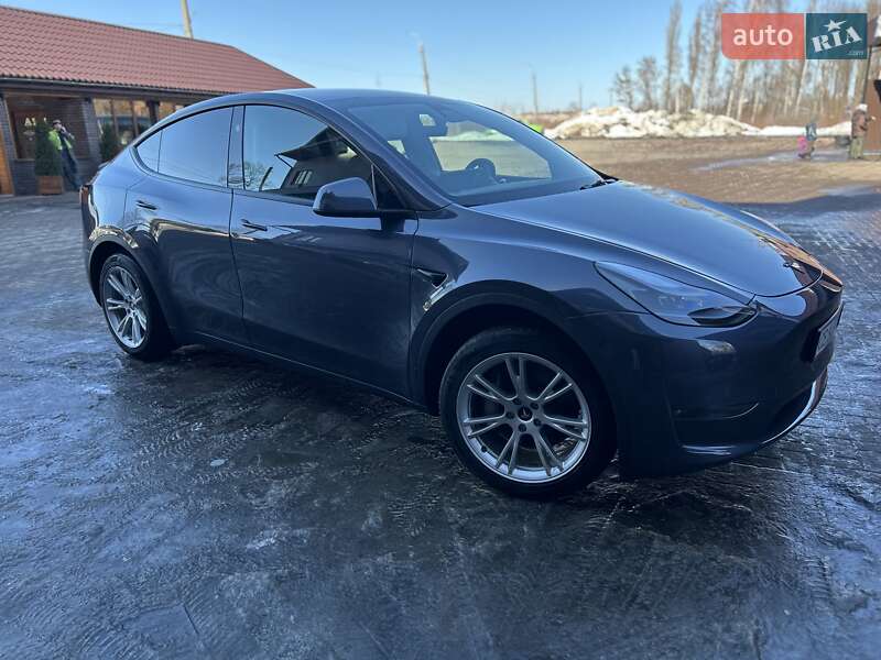 Tesla Model Y 2023 Tesla Model Y 2023