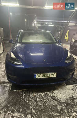 Внедорожник / Кроссовер Tesla Model Y 2021 в Львове