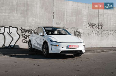 Внедорожник / Кроссовер Tesla Model Y 2026 в Львове