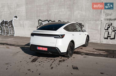 Внедорожник / Кроссовер Tesla Model Y 2026 в Львове