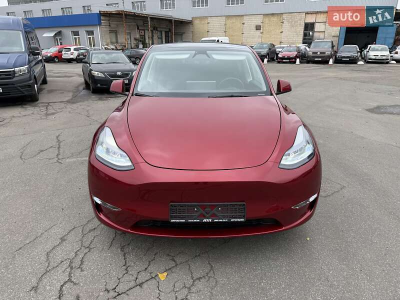 Позашляховик / Кросовер Tesla Model Y 2024 в Києві фото 14 Позашляховик / Кросовер Tesla Model Y 2024 в Києві