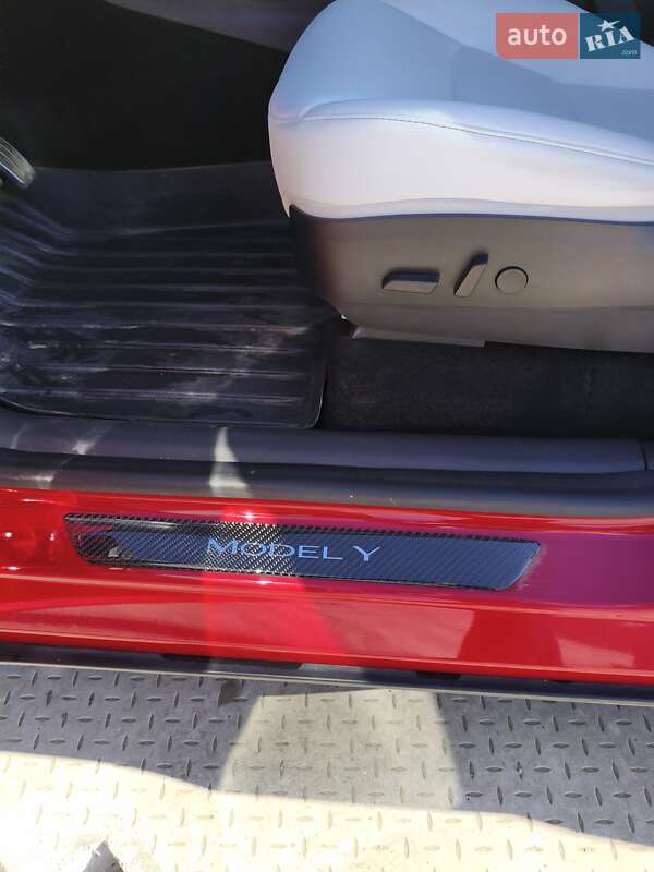 Позашляховик / Кросовер Tesla Model Y 2020 в Одесі