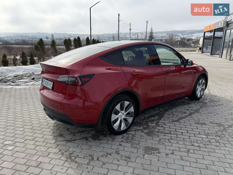 Внедорожник / Кроссовер Tesla Model Y 2023 в Львове