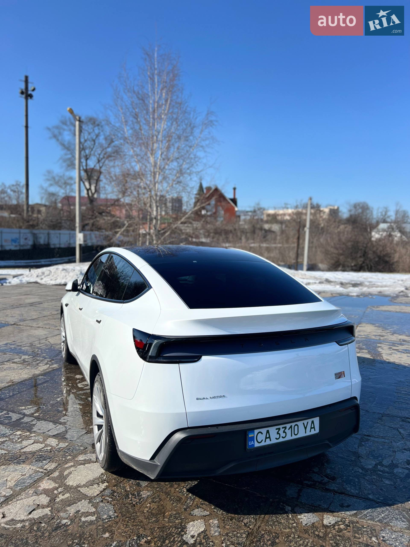 2025 Tesla Model Y - мініатюра 6