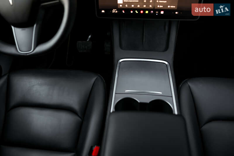 Позашляховик / Кросовер Tesla Model Y 2023 в Житомирі фото 45 Позашляховик / Кросовер Tesla Model Y 2023 в Житомирі