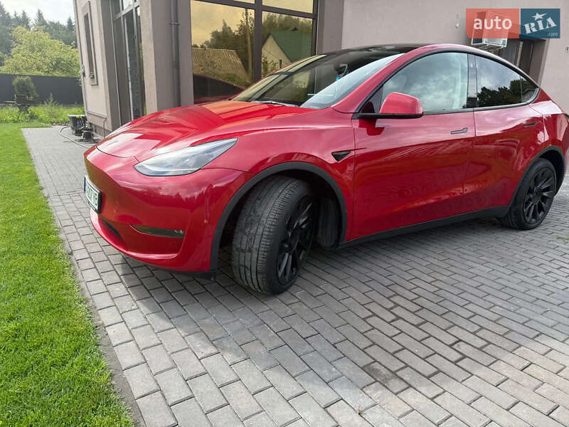 Позашляховик / Кросовер Tesla Model Y 2023 в Львові