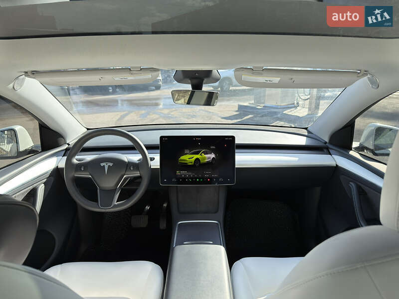 Внедорожник / Кроссовер Tesla Model Y 2023 в Коростене