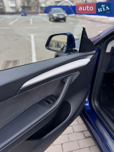 Позашляховик / Кросовер Tesla Model Y 2024 в Калуші