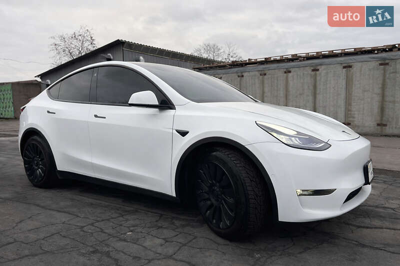 Tesla Model Y 2023 Tesla Model Y 2023