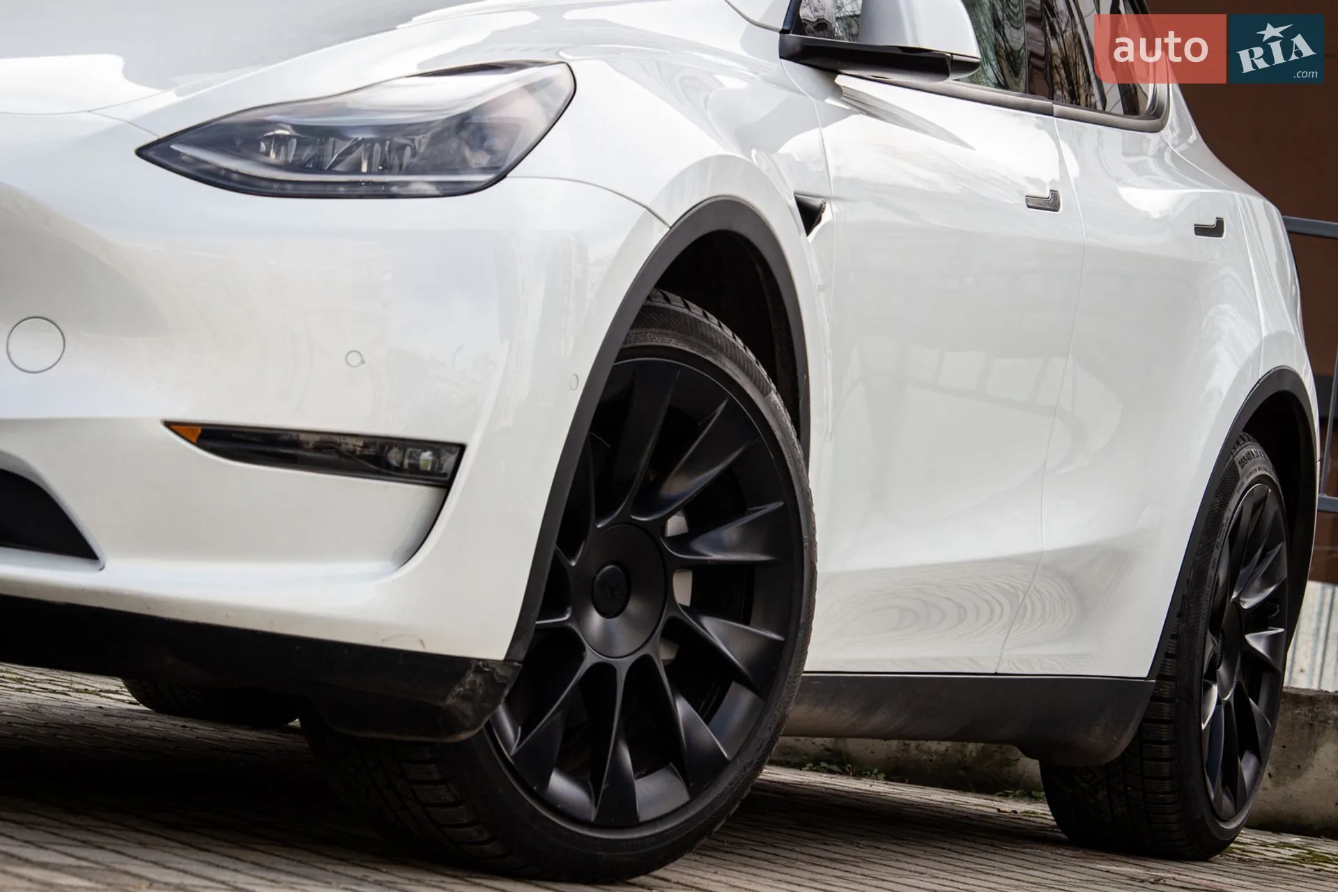 2022 Tesla Model Y - мініатюра 4