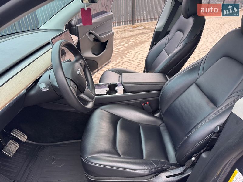 Внедорожник / Кроссовер Tesla Model Y 2020 в Ивано-Франковске
