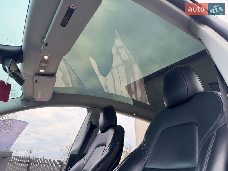 Внедорожник / Кроссовер Tesla Model Y 2020 в Ивано-Франковске