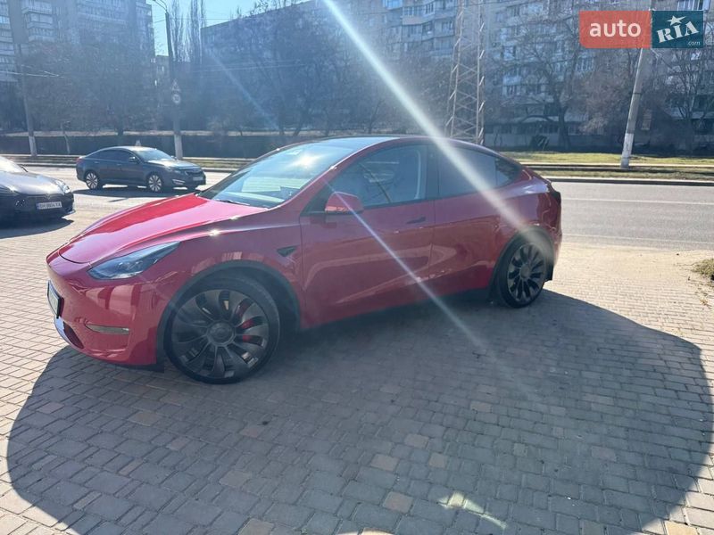 Позашляховик / Кросовер Tesla Model Y 2023 в Одесі