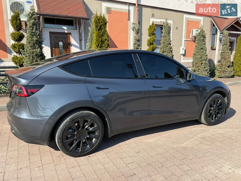 Позашляховик / Кросовер Tesla Model Y 2023 в Стрию