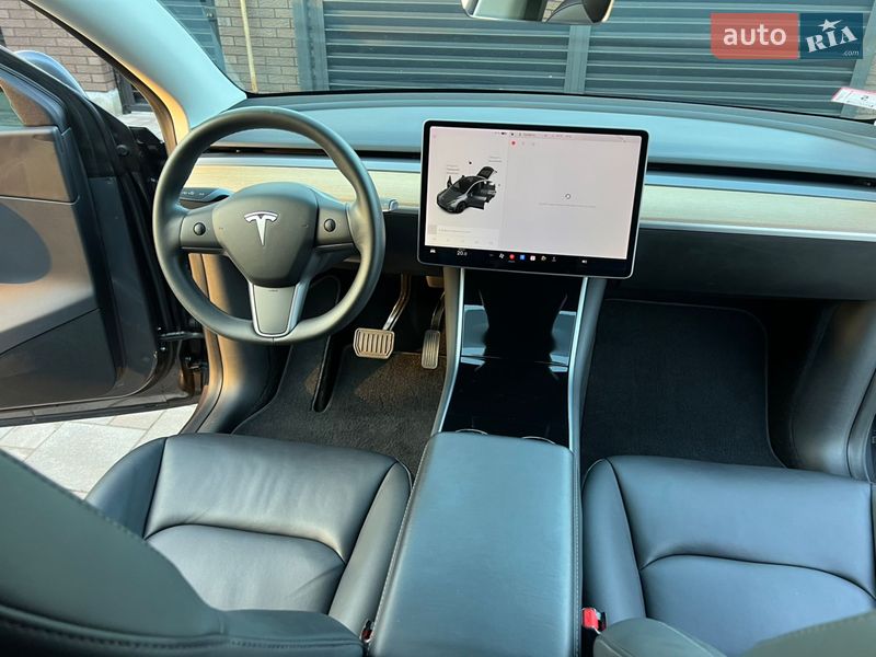 Внедорожник / Кроссовер Tesla Model Y 2020 в Луцке