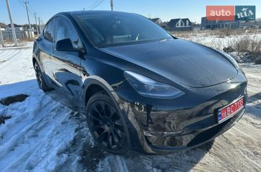 Внедорожник / Кроссовер Tesla Model Y 2023 в Киеве