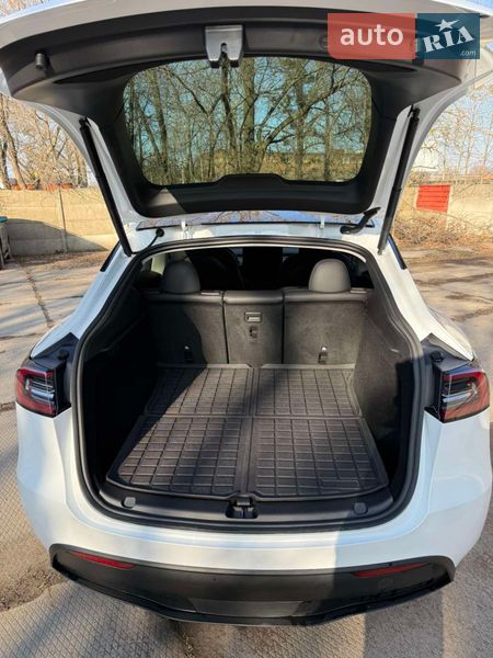 Внедорожник / Кроссовер Tesla Model Y 2024 в Харькове фото 5 Внедорожник / Кроссовер Tesla Model Y 2024 в Харькове