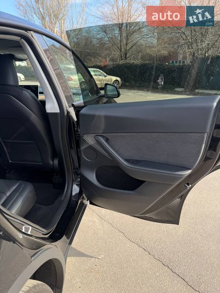 Позашляховик / Кросовер Tesla Model Y 2023 в Одесі