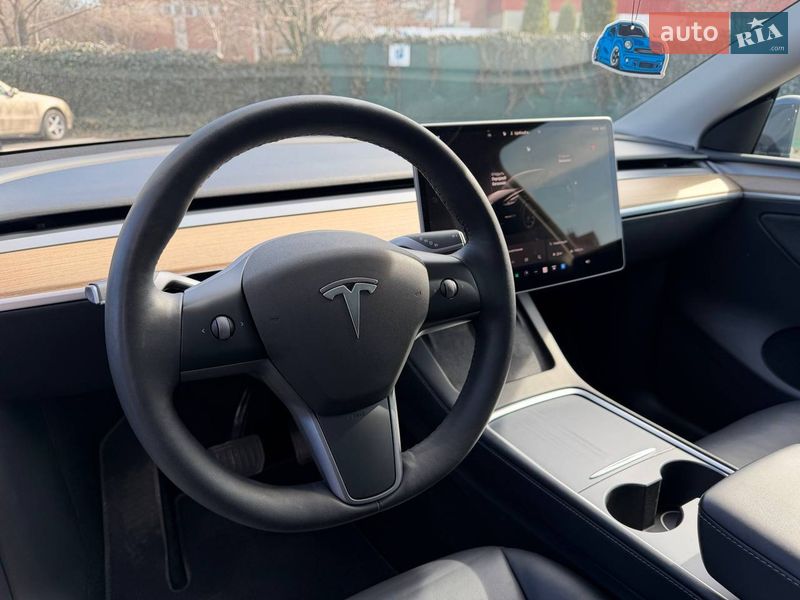 Позашляховик / Кросовер Tesla Model Y 2023 в Одесі