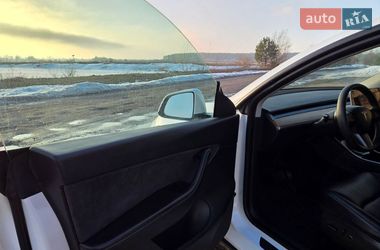 Внедорожник / Кроссовер Tesla Model Y 2020 в Львове