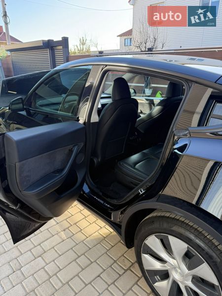 Позашляховик / Кросовер Tesla Model Y 2023 в Одесі