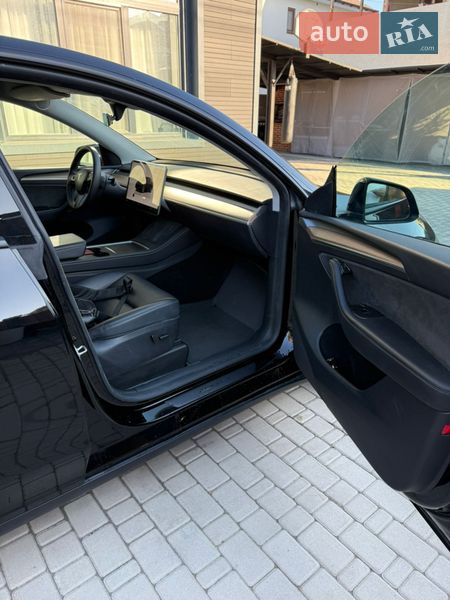 Позашляховик / Кросовер Tesla Model Y 2023 в Одесі