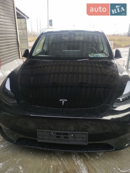 Позашляховик / Кросовер Tesla Model Y 2023 в Харкові