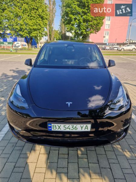 Позашляховик / Кросовер Tesla Model Y 2023 в Хмельницькому