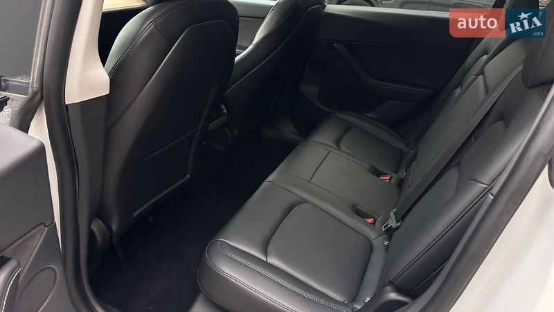 Внедорожник / Кроссовер Tesla Model Y 2021 в Самборе