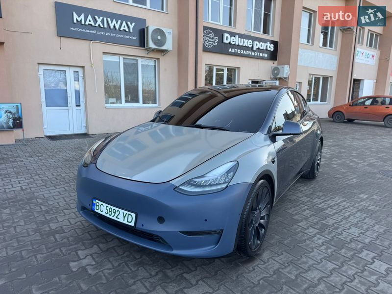 Внедорожник / Кроссовер Tesla Model Y 2020 в Луцке
