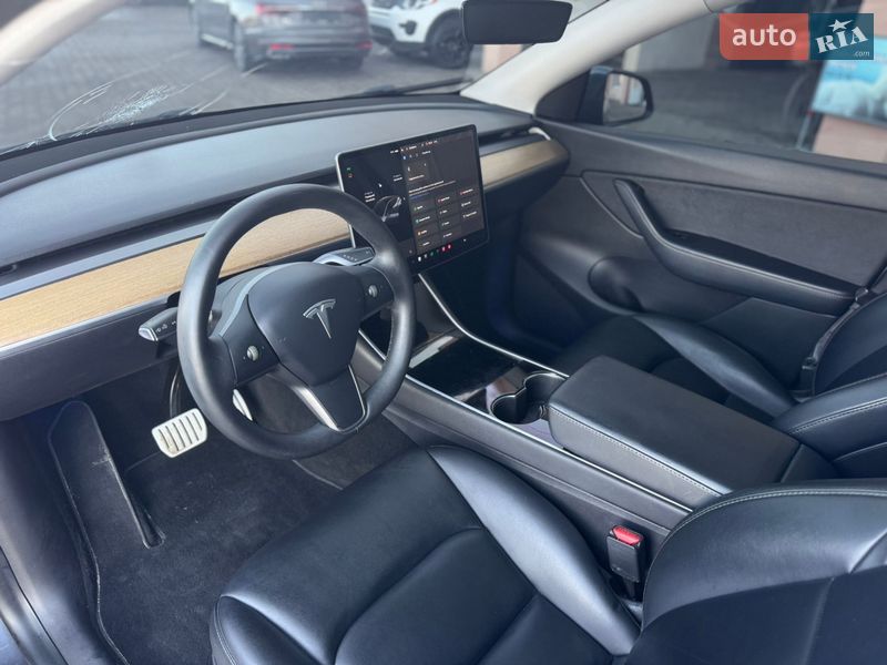 Внедорожник / Кроссовер Tesla Model Y 2020 в Луцке