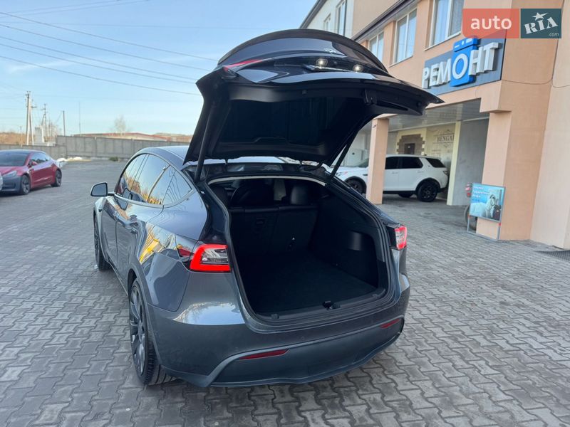 Внедорожник / Кроссовер Tesla Model Y 2020 в Луцке