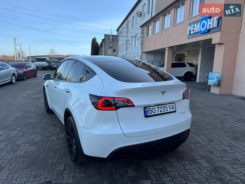 Внедорожник / Кроссовер Tesla Model Y 2020 в Луцке