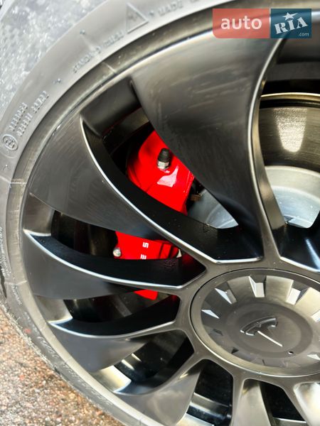 Позашляховик / Кросовер Tesla Model Y 2022 в Житомирі